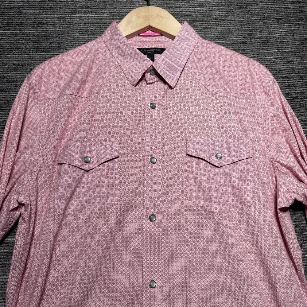 Banana Republic Shirt Mens Large Red Geometric LS Western Slim Fit Snap Front